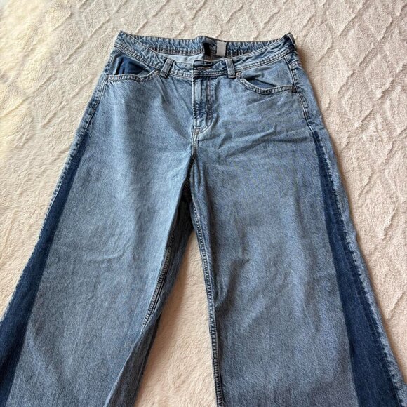 Urban Outfitters Women's Blue Jeans - Picture 2 of 3